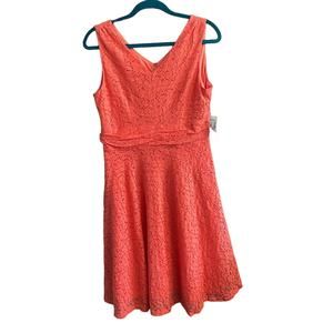 Roz & Ali Coral Lace V-Neck Sleeveless Dress Women's Petite 10 NWT